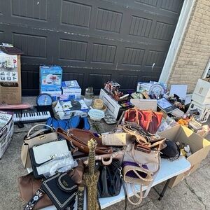 Garage Sale in Houston Texas
Text me for more information